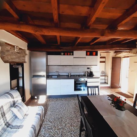 Casa Alla Fontana Faggeto Lario Bagian luar foto