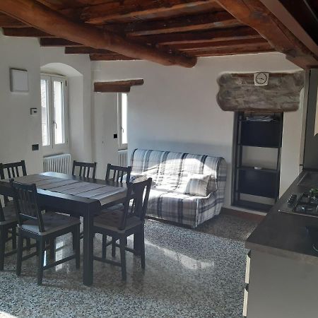Casa Alla Fontana Faggeto Lario Bagian luar foto