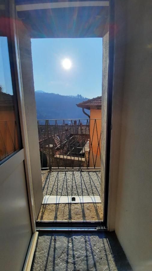 Casa Alla Fontana Faggeto Lario Bagian luar foto