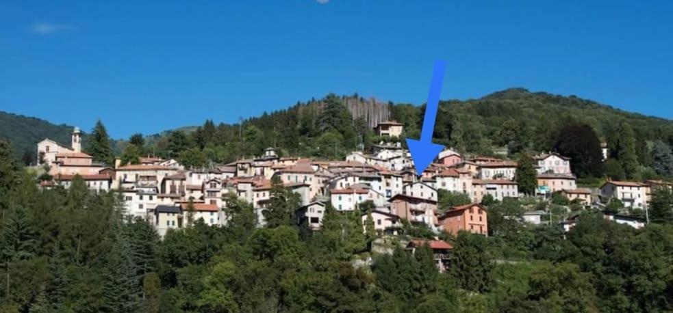 Casa Alla Fontana Faggeto Lario Bagian luar foto
